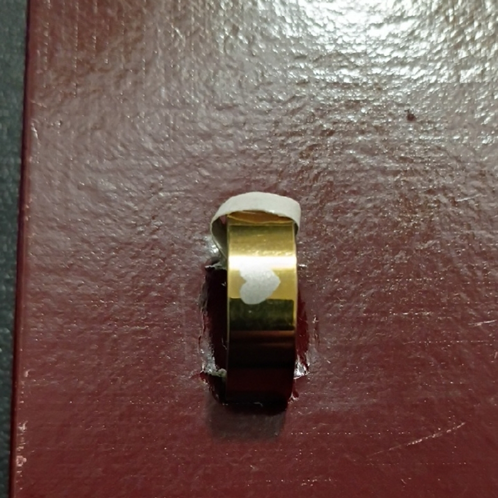 Gold Toned Heart Ring 19mm